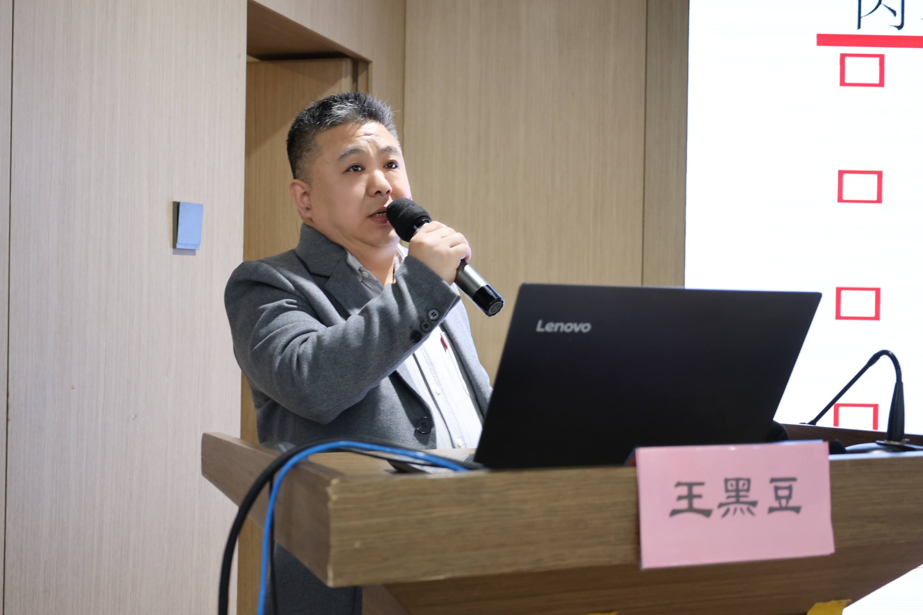 251764064162771908.jpg 251764064162771908.jpg